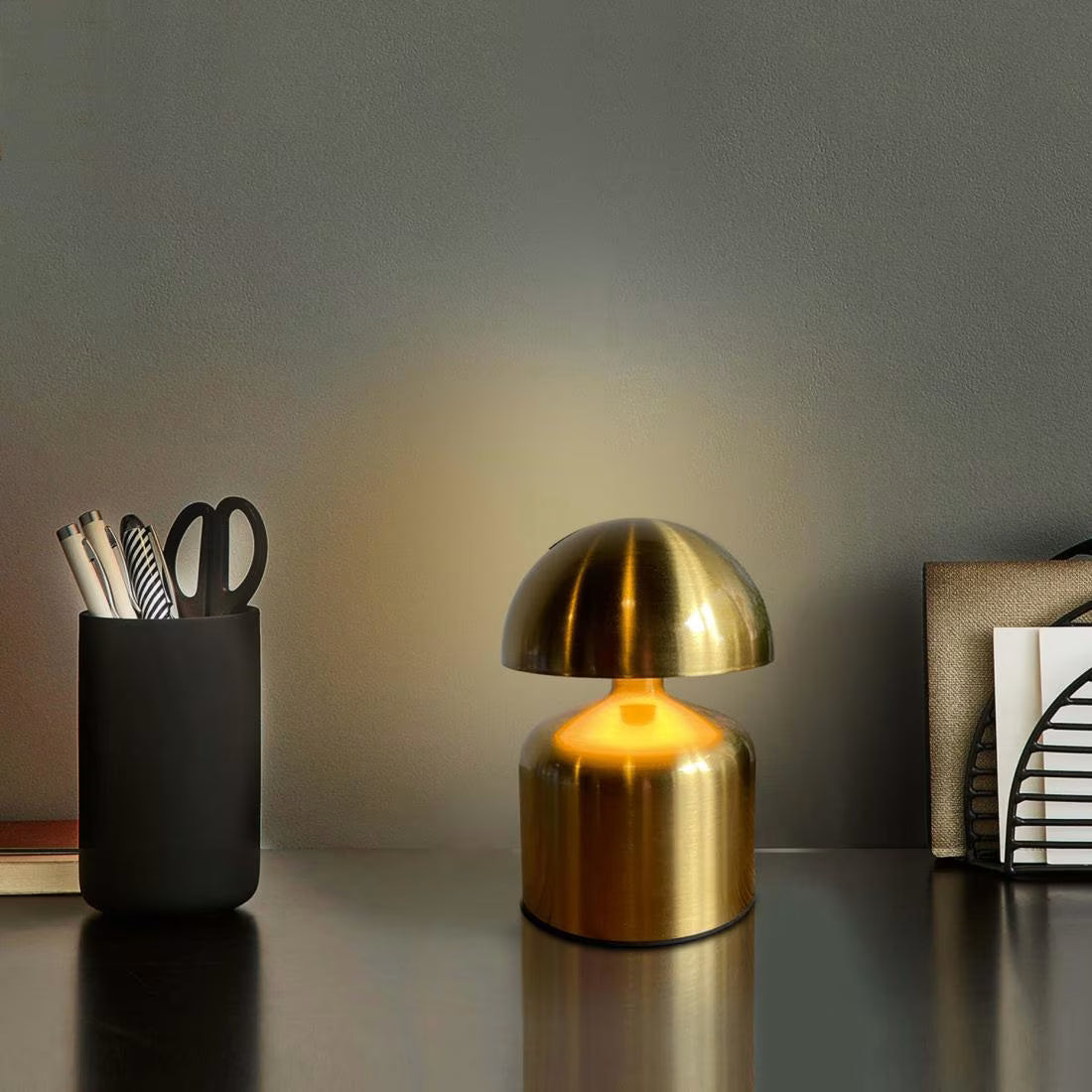 Premium Metal Mushroom Touch Lamp – Rechargeable & Dimmable Night Light